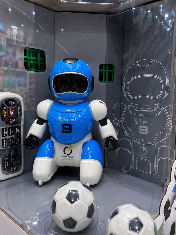ربات فوتبالی کنترلی دو عددی Smart مدل Soccer Robot